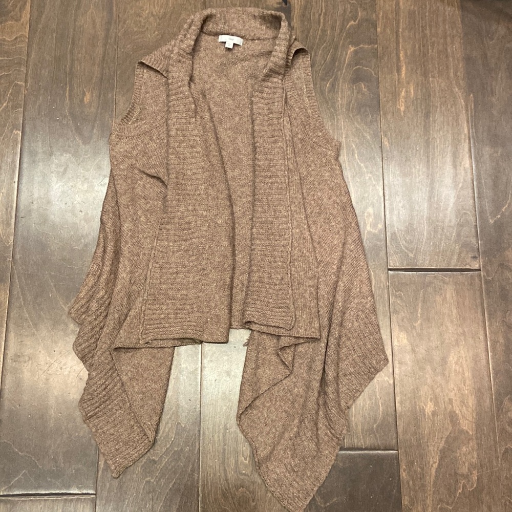 Gap sweater vest